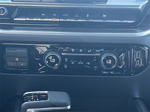 New 2026 Chevrolet Silverado 1500 LT w/ Leather Package image 27