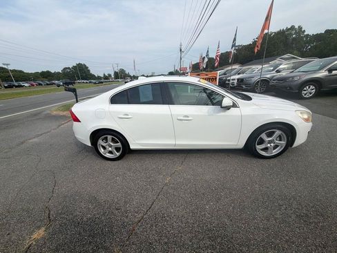 Used 2013 Volvo S60 T5 FWD image 14