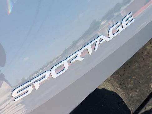 New 2026 Kia Sportage SX FWD image 10
