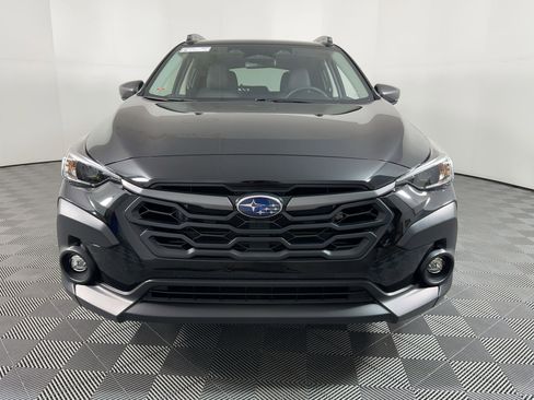 Used 2024 Subaru Crosstrek 2.0i Premium image 4