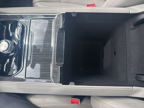 Used 2022 Jeep Wagoneer Series III w/ Premium Group I image 41