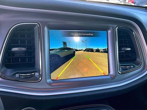 Used 2020 Dodge Challenger SRT Hellcat image 23