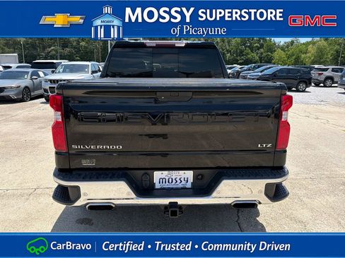 Certified 2019 Chevrolet Silverado 1500 LTZ w/ LTZ Texas Edition AWD/4WD image 10