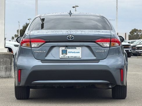 Used 2022 Toyota Corolla LE FWD image 5