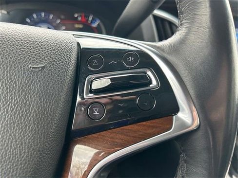 Used 2020 Cadillac Escalade Luxury image 24