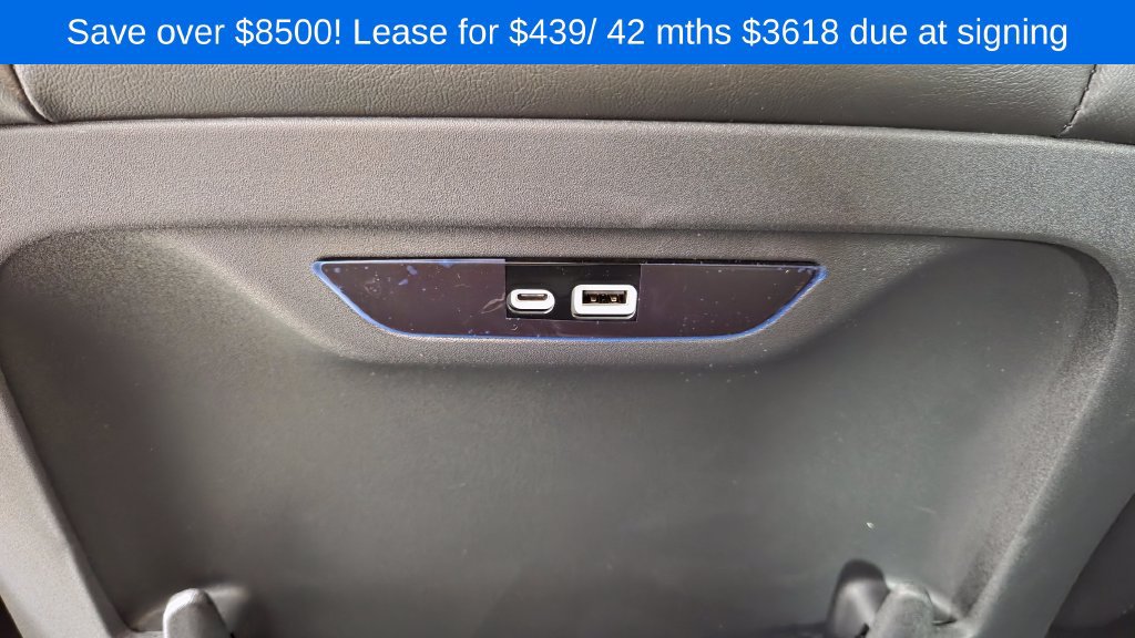 New 2026 Chrysler Pacifica Select FWD image 30
