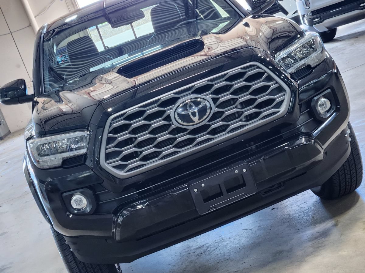 Used 2023 Toyota Tacoma TRD Sport RWD image 12