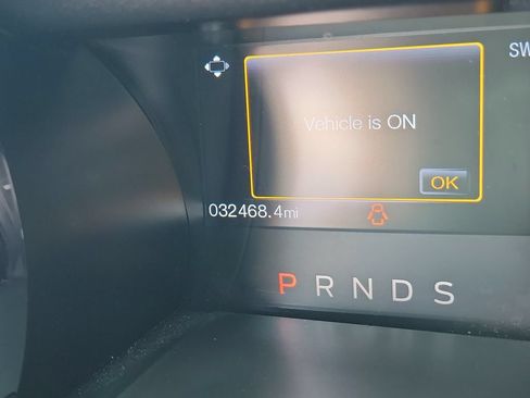 Used 2017 Ford Mustang Premium RWD image 28