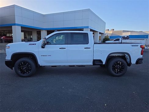 New 2026 Chevrolet Silverado 2500 LT w/ Trail Boss Package image 2