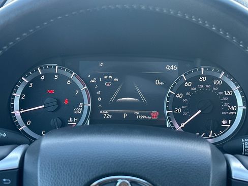 Certified 2024 Toyota Highlander XLE image 24