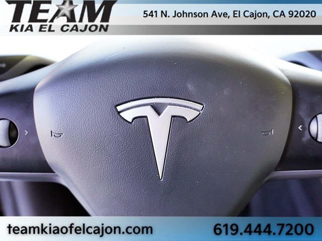 Used 2021 Tesla Model Y Long Range AWD/4WD image 47