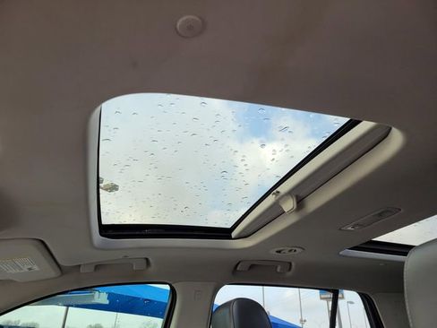 Used 2018 Chevrolet Traverse Premier w/ Driver Confidence II Package image 25