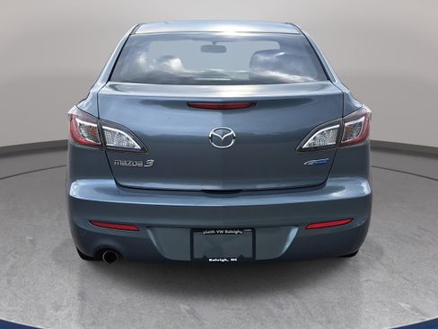 Used 2013 MAZDA MAZDA3 i Touring FWD image 6