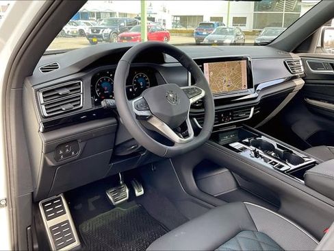 New 2025 Volkswagen Atlas Cross Sport SEL Premium R-Line image 7