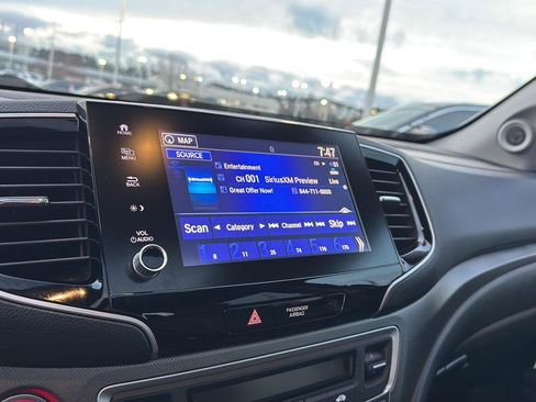 Used 2023 Honda Ridgeline RTL-E image 22