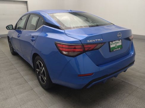 Used 2025 Nissan Sentra SV FWD image 5