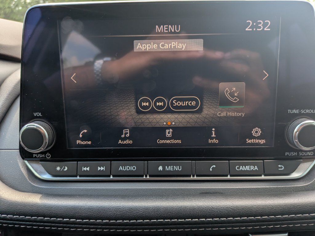 Used 2022 Nissan Rogue S AWD/4WD image 18