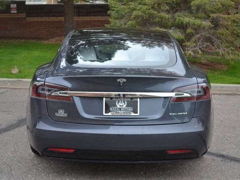 Used 2019 Tesla Model S Long Range image 12