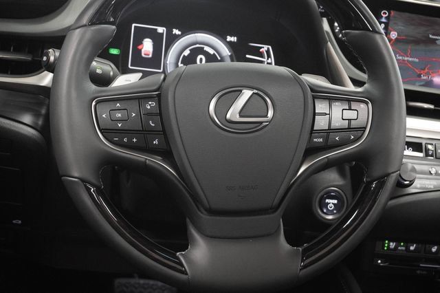 Used 2019 Lexus ES 300h FWD image 12