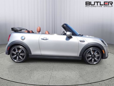 Used 2024 MINI Cooper S FWD image 17