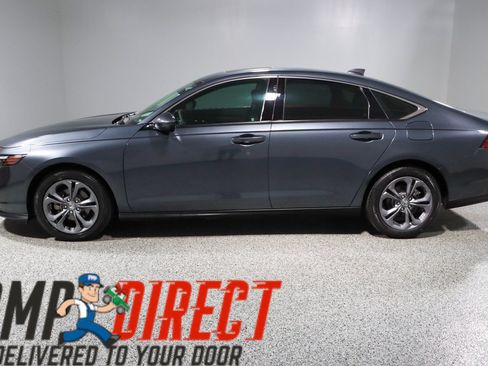 Used 2023 Honda Accord EX image 10