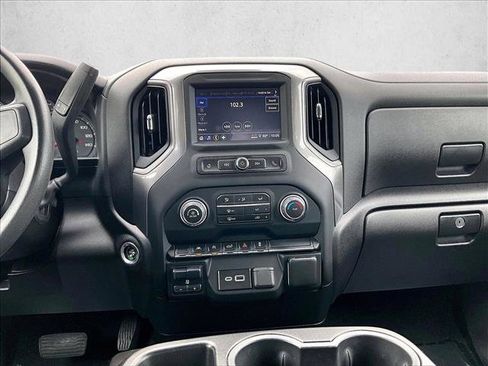 Used 2024 Chevrolet Silverado 1500 Custom w/ Turbomax Blackout Package image 8