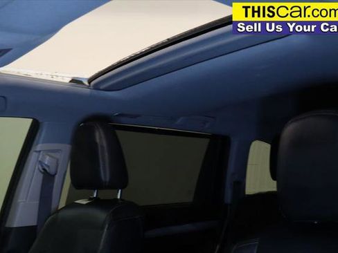 Used 2017 Toyota Highlander XLE image 25