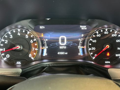 Used 2025 Jeep Compass Limited AWD/4WD image 25