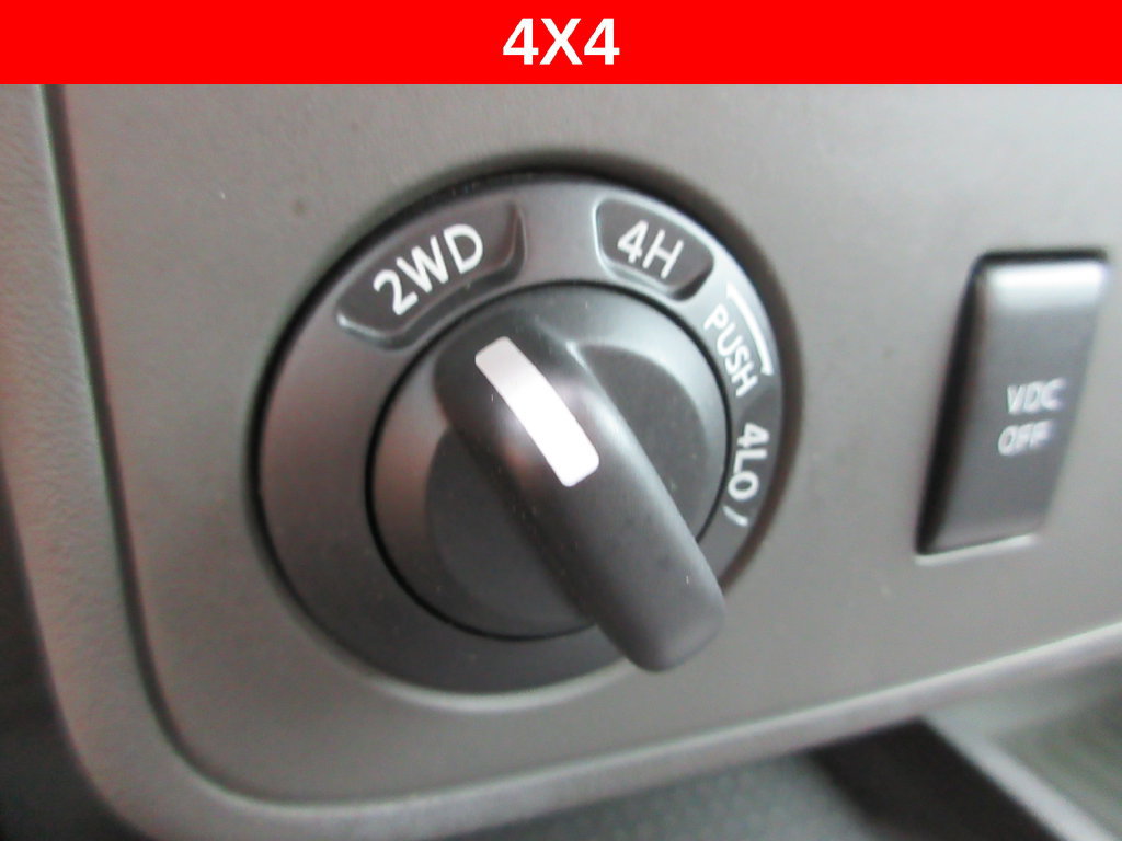 Used 2011 Nissan Frontier SV AWD/4WD image 14