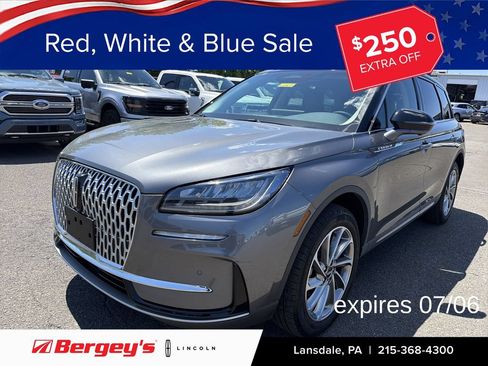 Certified 2023 Lincoln Corsair AWD w/ Equipment Group 101A image 1