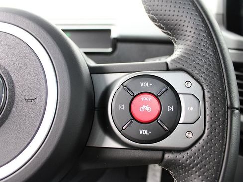 Used 2024 INEOS Grenadier Fieldmaster Edition image 14