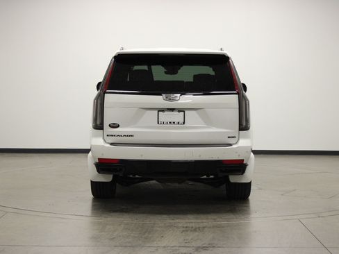 Used 2021 Cadillac Escalade Sport w/ Driver Assist Tech Package image 7