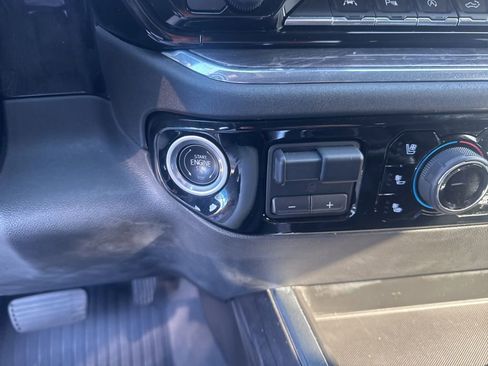 Used 2024 Chevrolet Silverado 1500 LTZ image 16