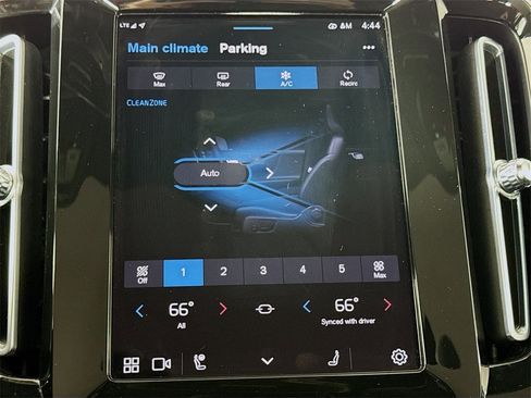 Certified 2023 Volvo C40 P8 Recharge Ultimate w/ Protection Package Premier image 16