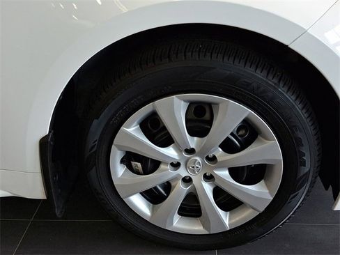 Used 2023 Toyota Corolla LE w/ Carpet Mat Package (TMS) image 7