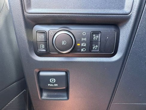 Used 2025 Ford F150 XLT w/ Equipment Group 301A Standard AWD/4WD image 32