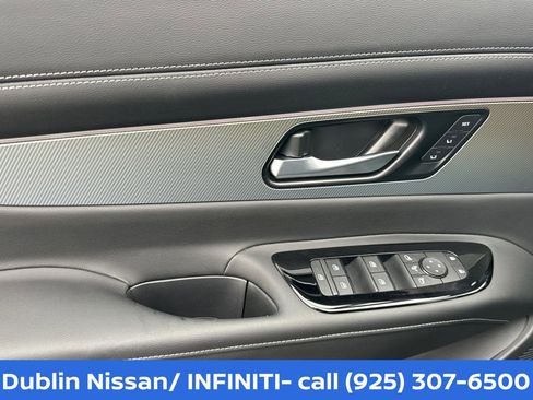 New 2026 Nissan Murano Platinum w/ Cargo Package AWD/4WD image 12