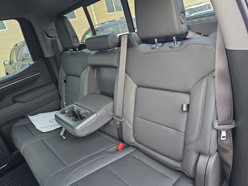 Used 2026 GMC Sierra 1500 SLT w/ SLT Premium Package image 16