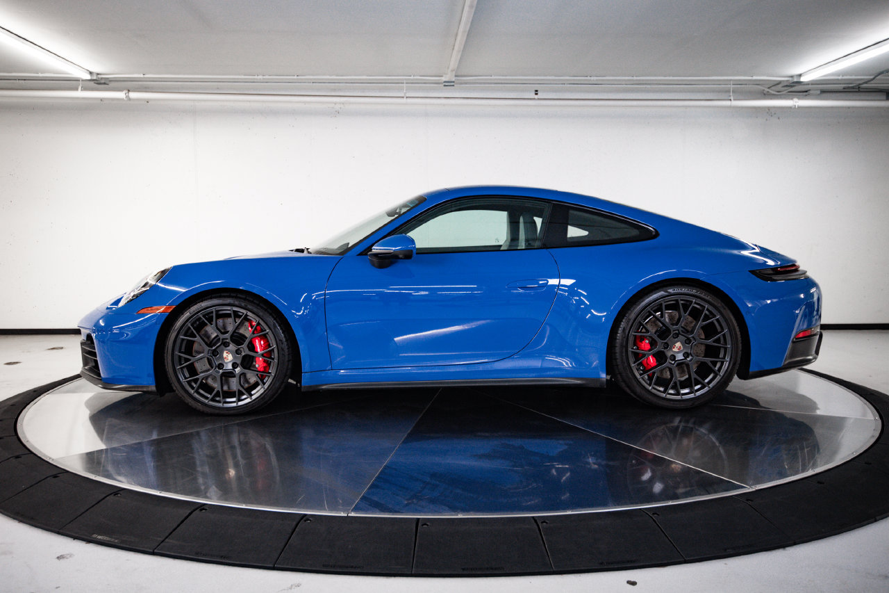 Certified 2025 Porsche 911 Carrera S RWD image 2