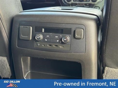 Used 2018 GMC Yukon XL SLT w/ Premium Edition AWD/4WD image 20