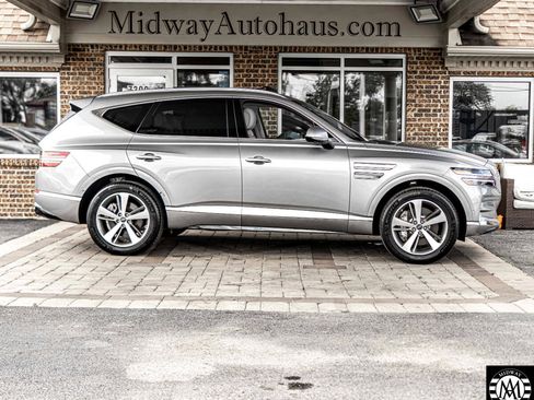 Used 2024 Genesis GV80 2.5T w/ Advanced Package image 9
