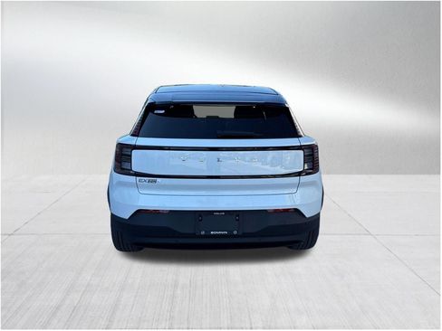 New 2026 Volvo EX30 Ultra image 6