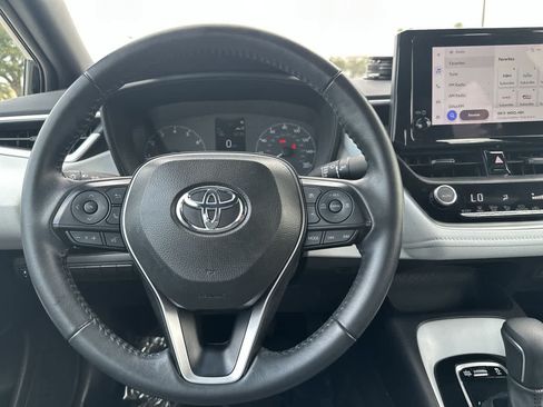 Used 2025 Toyota Corolla SE FWD image 22