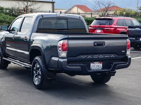 Certified 2023 Toyota Tacoma TRD Off-Road image 5