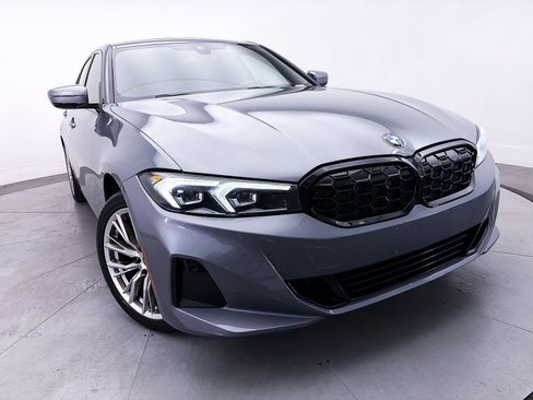 Used 2023 BMW 330i xDrive Sedan w/ Driving Assistance Package AWD/4WD image 3