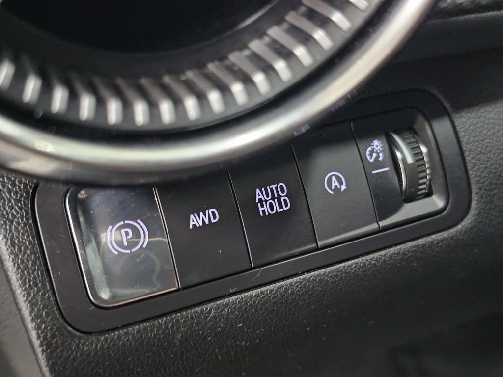 Used 2025 Chevrolet Equinox LT AWD/4WD image 26