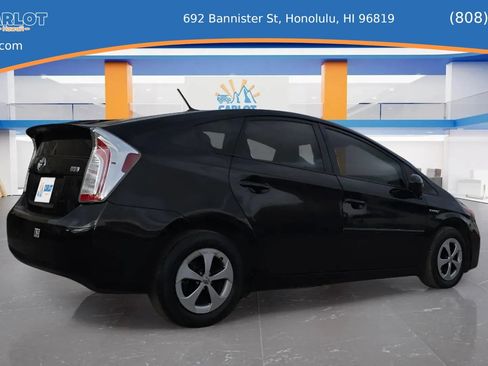Used 2015 Toyota Prius Three FWD image 7