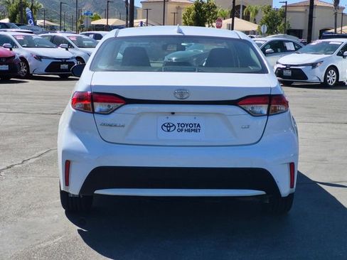Used 2021 Toyota Corolla LE image 7
