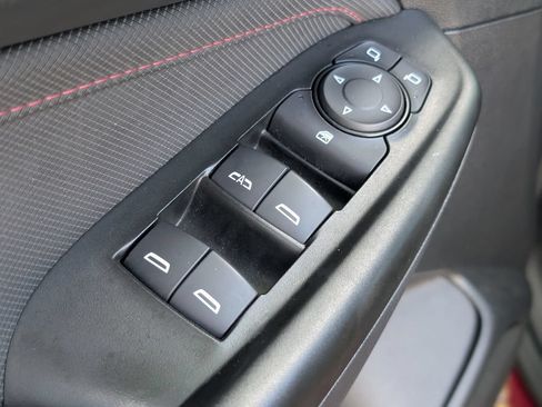 Used 2022 Chevrolet TrailBlazer RS FWD image 23
