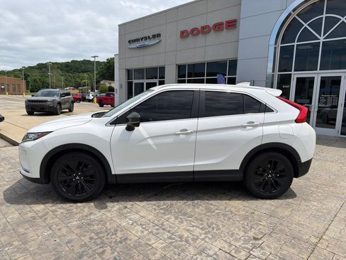 Used 2020 Mitsubishi Eclipse Cross SE FWD image 5
